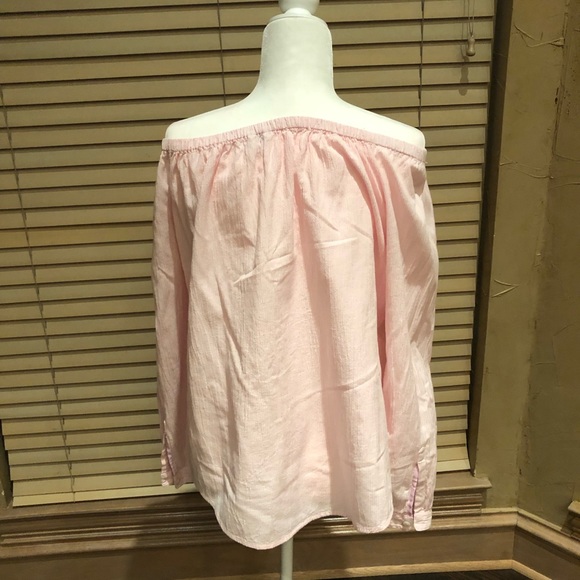Crown & Ivy pink striped off the shoulder blouse - Picture 3 of 4